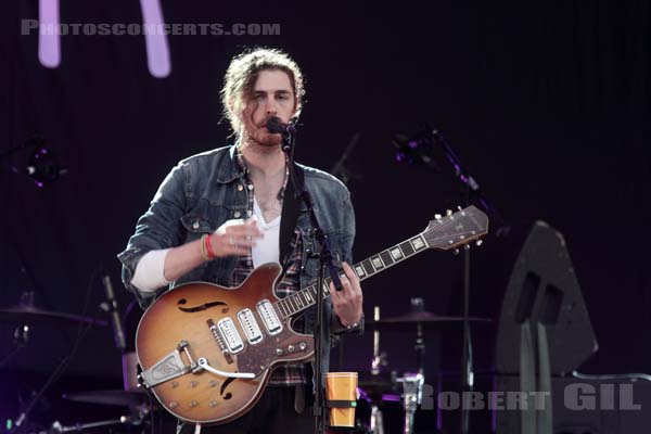 HOZIER - 2014-08-22 - SAINT CLOUD - Domaine National - Scene Pression Live - 